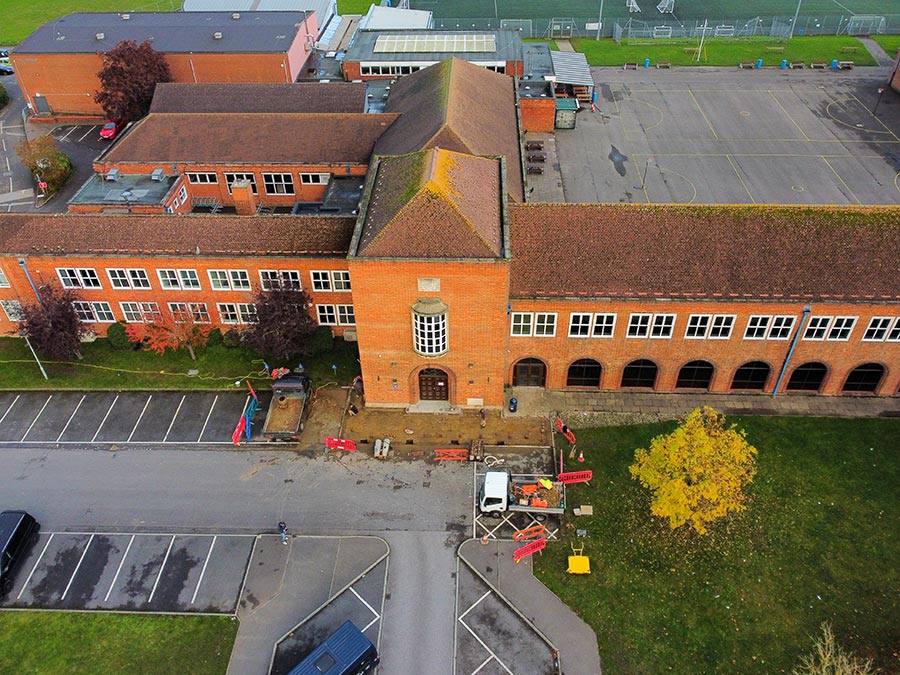 Ash Manor School